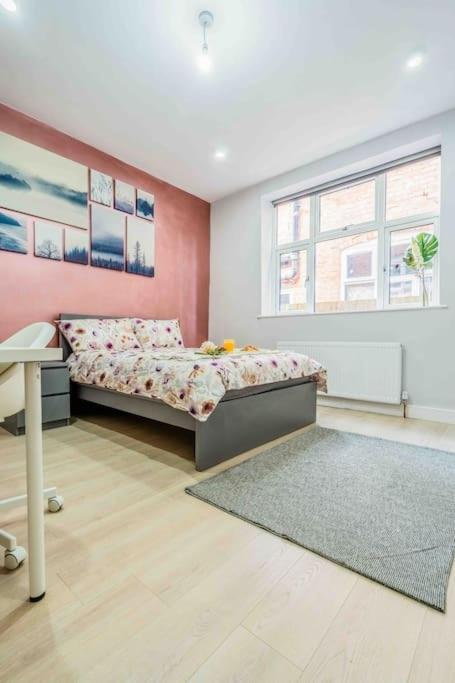 Beautiful Flat With Free Parking Apartment Birmingham Luaran gambar